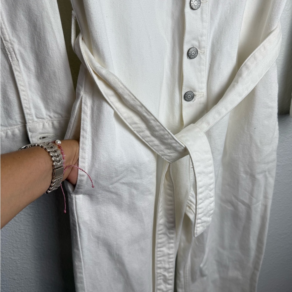 Boyish Cream Button-Up Belted Jumpsuit Size M. - Picture 10 of 14